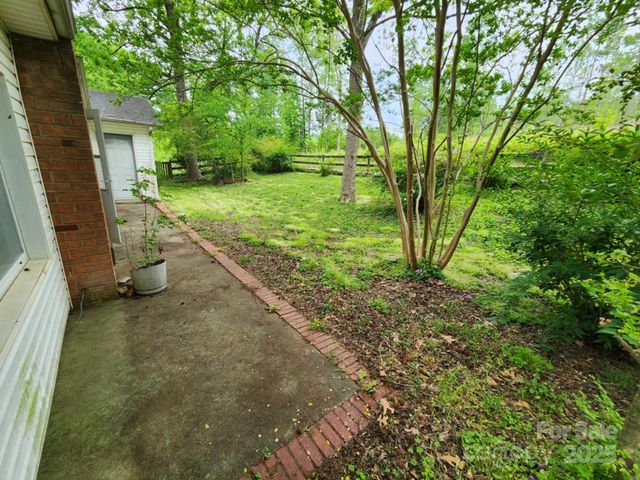35643 City Lake Drive, Albemarle, NC 28001