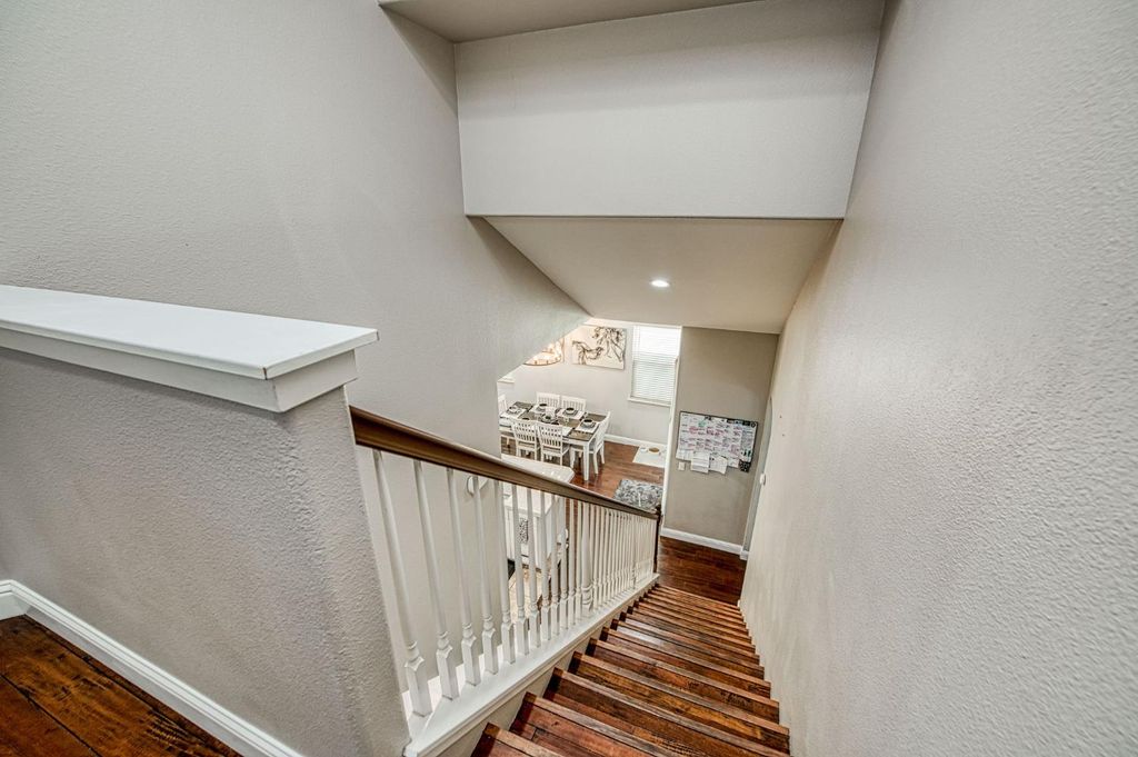 Image 20 of property listing at 3683 W Black Walnut Lane, Fresno, CA 93711
