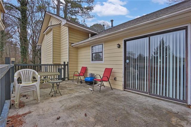 309 Carmen Court, Lawrenceville, GA 30046