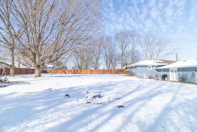 8513 W Sycamore Road, Fairland, IN 46126