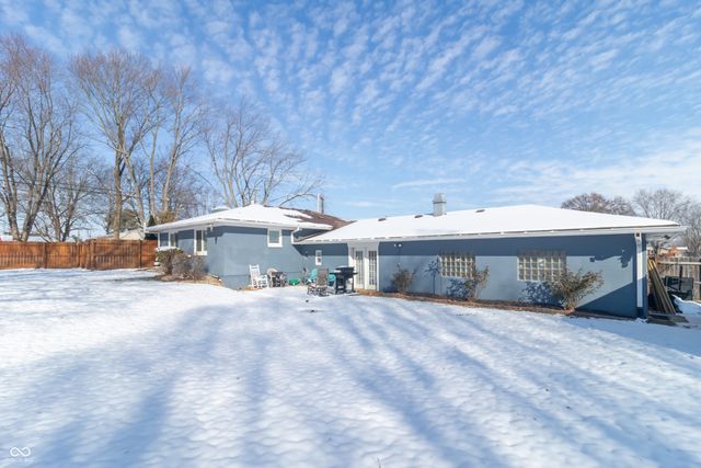 8513 W Sycamore Road, Fairland, IN 46126