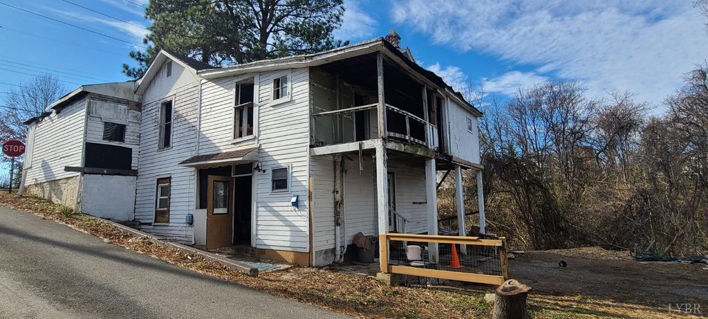 2530 Poplar Street, Lynchburg, VA 24504