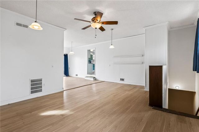 416 Country Drive, Lawson, MO 64062