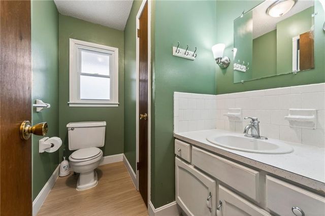 416 Country Drive, Lawson, MO 64062