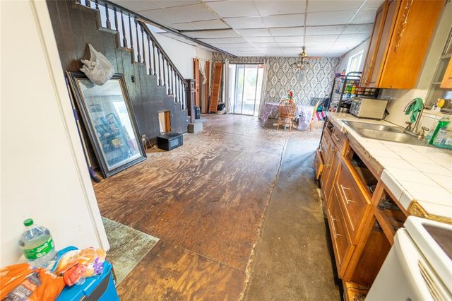 7813 VALRIE LANE, Riverview, FL 33569