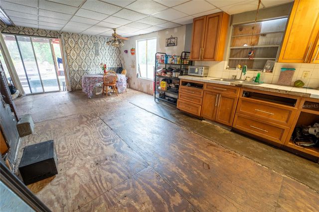 7813 VALRIE LANE, Riverview, FL 33569