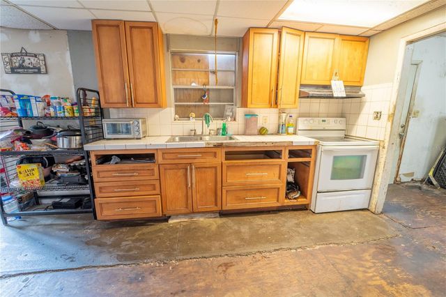 7813 VALRIE LANE, Riverview, FL 33569