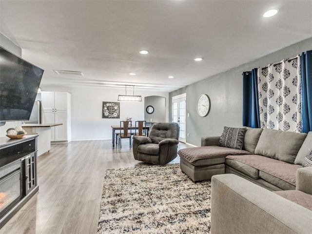 803 NW Tyler Avenue, Piedmont, OK 73078
