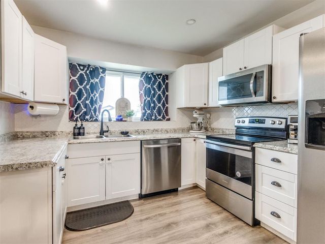 803 NW Tyler Avenue, Piedmont, OK 73078