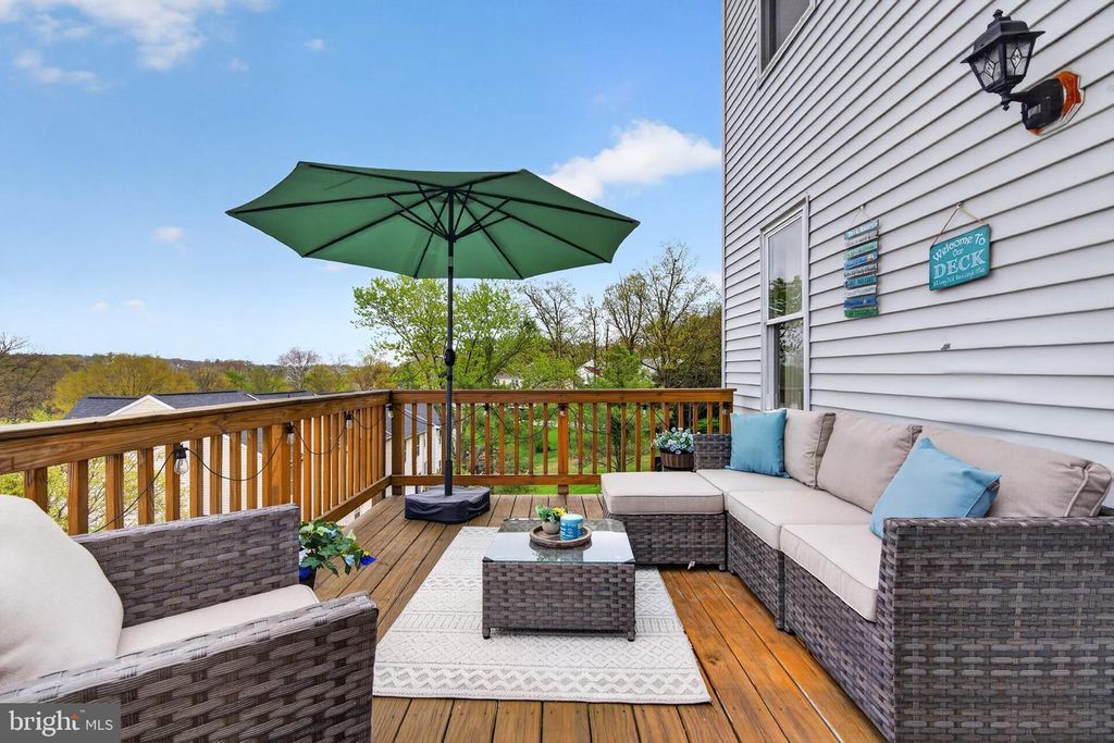 Image 11 of property listing at 1154 OAKMOOR, Halethorpe, MD 21227