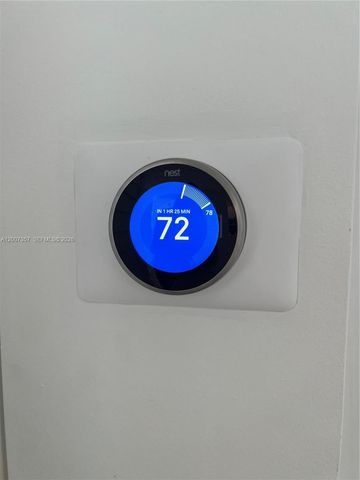 2475 Brickell Ave 2207, Miami, FL 33129