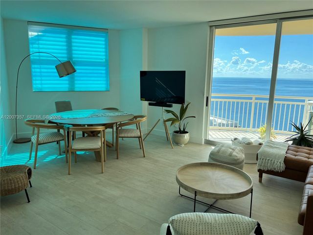 2475 Brickell Ave 2207, Miami, FL 33129