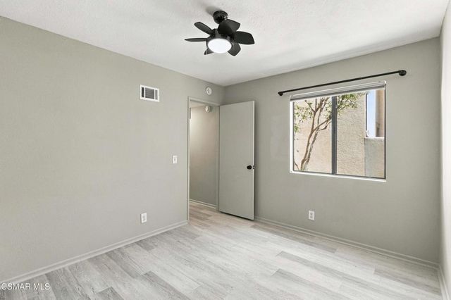 274 Mariposa Drive, Newbury Park, CA 91320