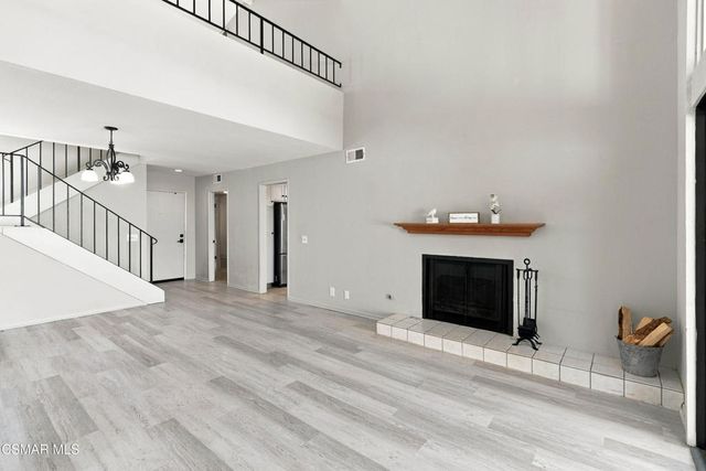 274 Mariposa Drive, Newbury Park, CA 91320