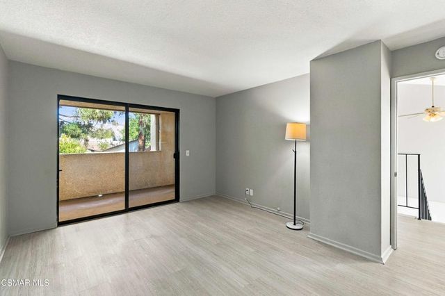 274 Mariposa Drive, Newbury Park, CA 91320