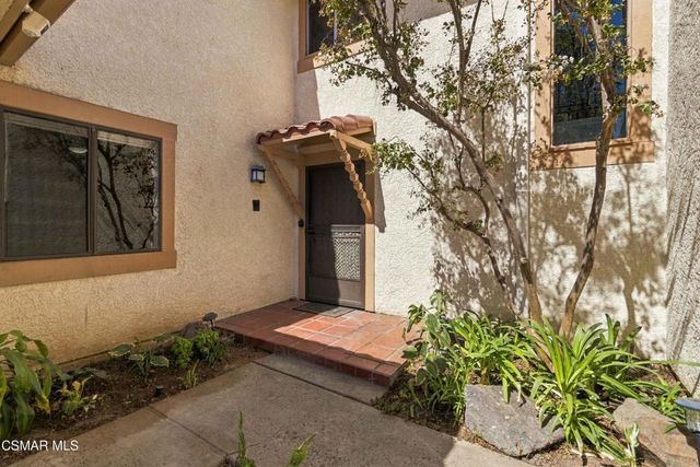 274 Mariposa Drive, Newbury Park, CA 91320