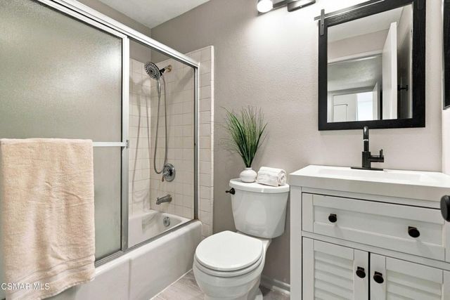 274 Mariposa Drive, Newbury Park, CA 91320