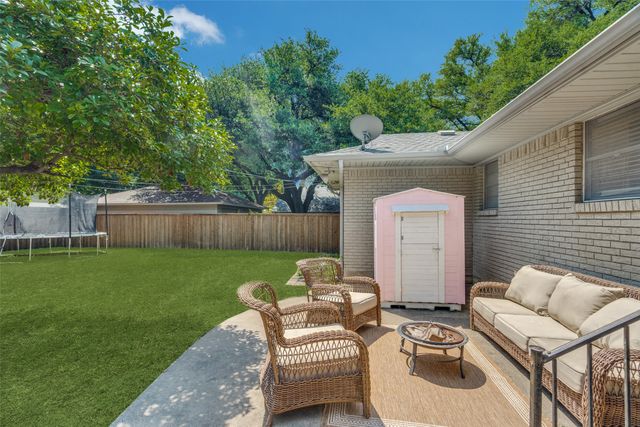 9222 Livenshire Drive, Dallas, TX 75238