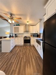 7887 Lampson 90, Garden Grove, CA 92841