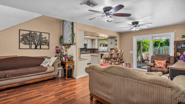 68180 30th Avenue, Cathedral City, CA 92234