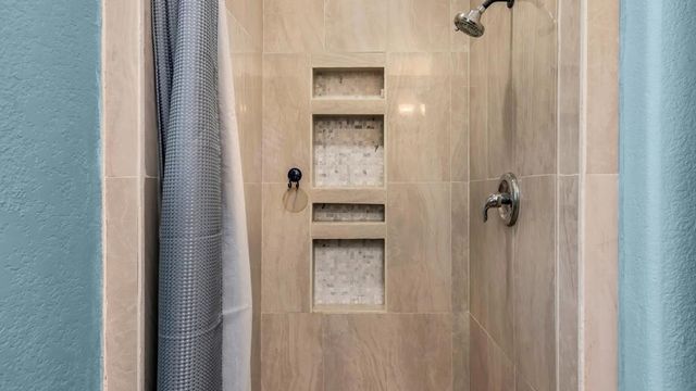 68180 30th Avenue, Cathedral City, CA 92234