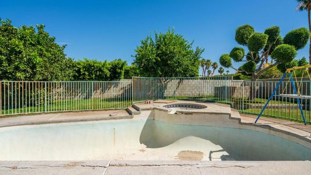 68180 30th Avenue, Cathedral City, CA 92234