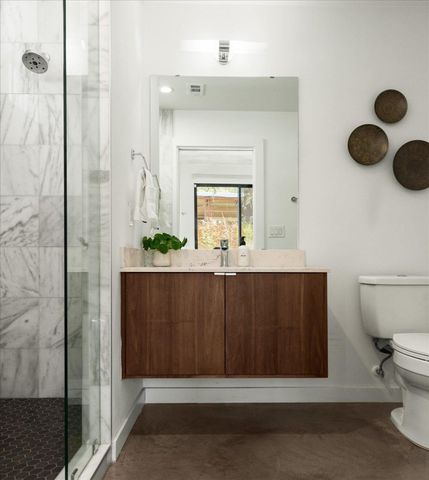 2214 S 3rd ST B, Austin, TX 78704