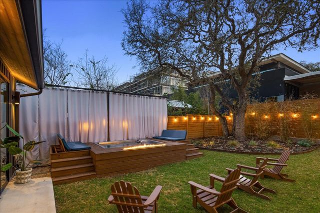 2214 S 3rd ST B, Austin, TX 78704