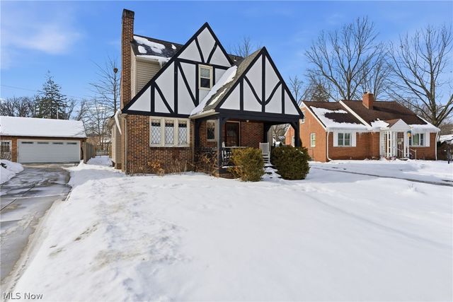 211 W Bridge Street, Berea, OH 44017