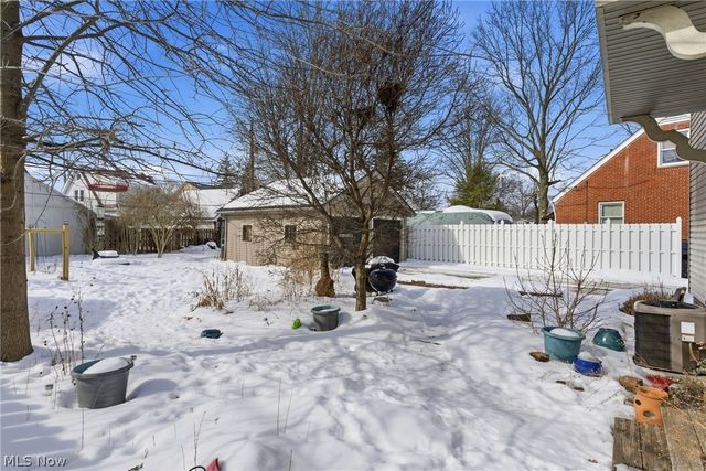 211 W Bridge Street, Berea, OH 44017