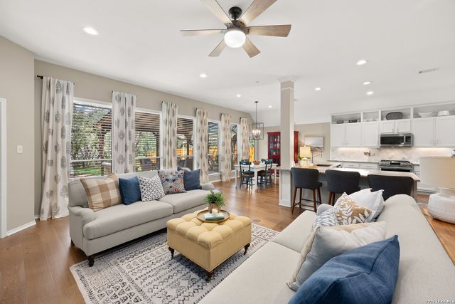 1311 Belclaire, San Antonio, TX 78258