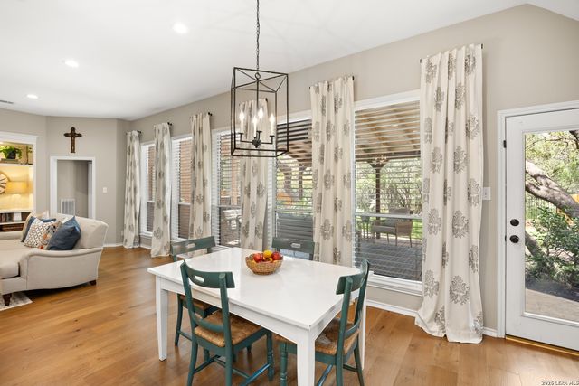 1311 Belclaire, San Antonio, TX 78258