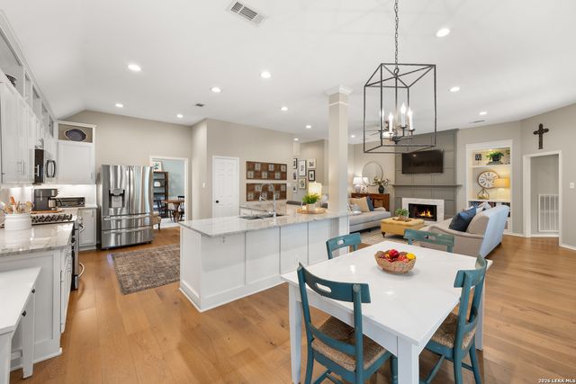 1311 Belclaire, San Antonio, TX 78258