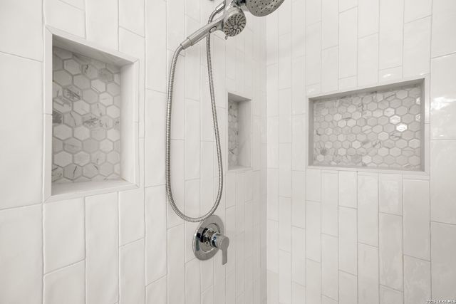 1311 Belclaire, San Antonio, TX 78258