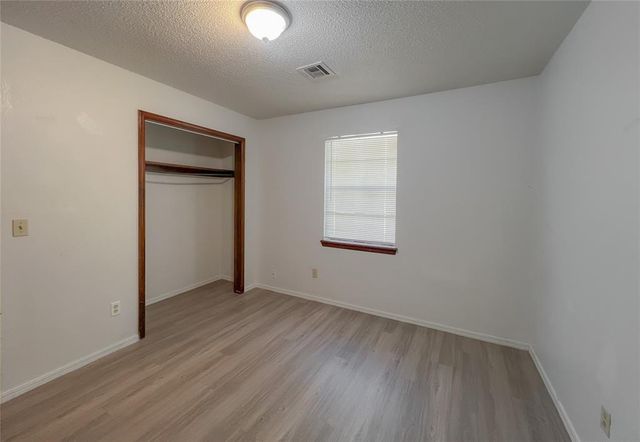 4716 SE CHERRY HILL LN Lane, Oklahoma City, OK 73135