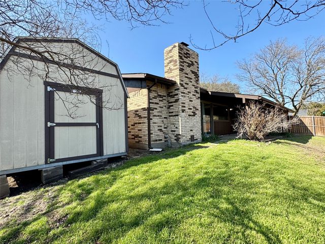 7302 Hardwood Trail, Dallas, TX 75249