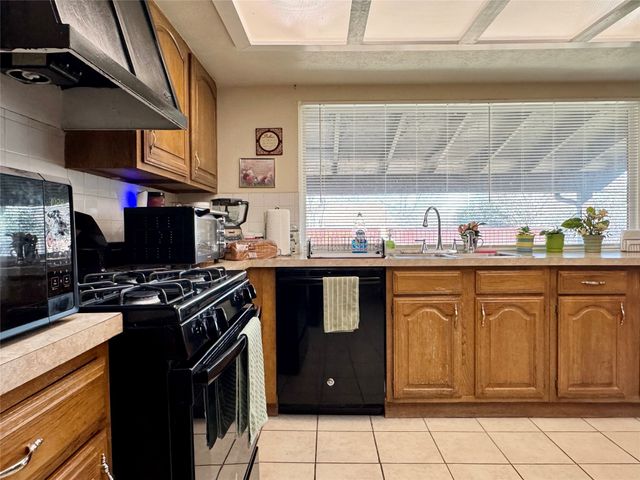 7302 Hardwood Trail, Dallas, TX 75249