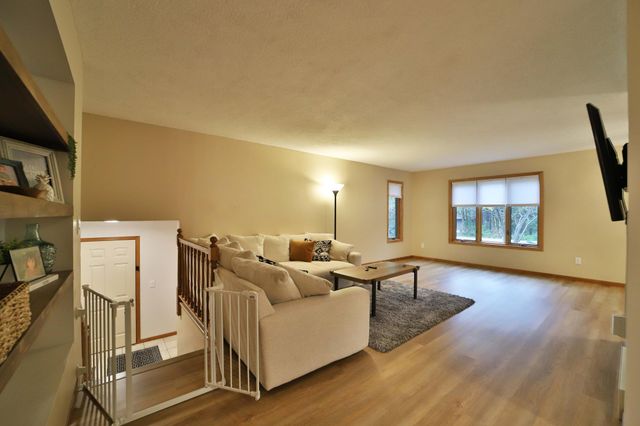 13361 Timberlane Drive, Baxter, MN 56425