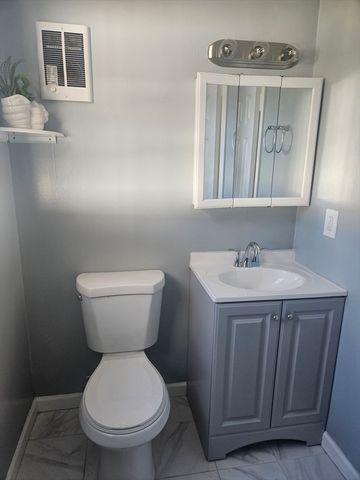 23 Sussex 1, Saugus, MA 01960