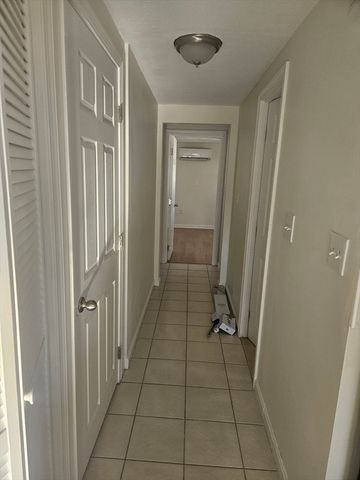 23 Sussex 1, Saugus, MA 01960