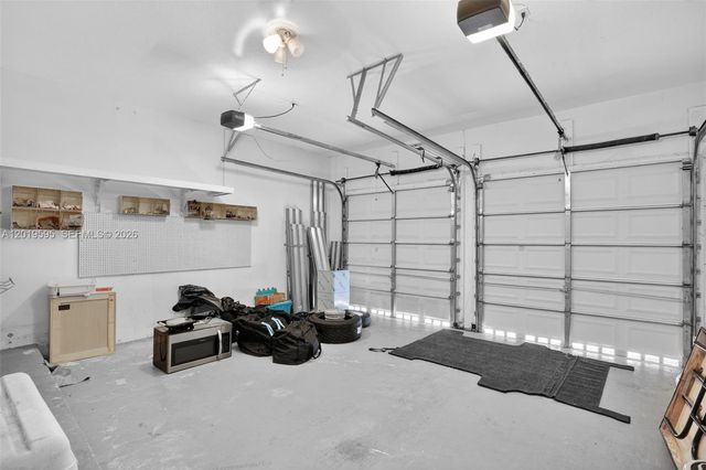 32204 SW 205th Ave, Homestead, FL 33030