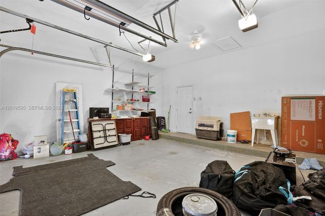 32204 SW 205th Ave, Homestead, FL 33030