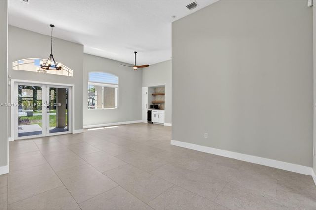 32204 SW 205th Ave, Homestead, FL 33030