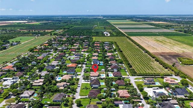 32204 SW 205th Ave, Homestead, FL 33030