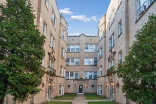 2757 W Arthur Avenue 3, Chicago, IL 60645