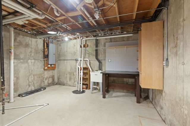 5333 Fairview Avenue, Downers Grove, IL 60515