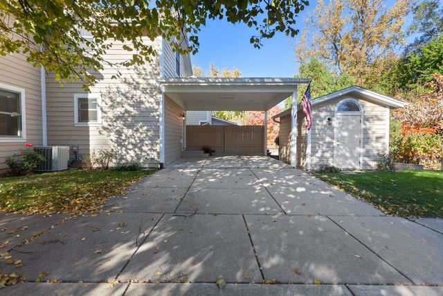 5333 Fairview Avenue, Downers Grove, IL 60515