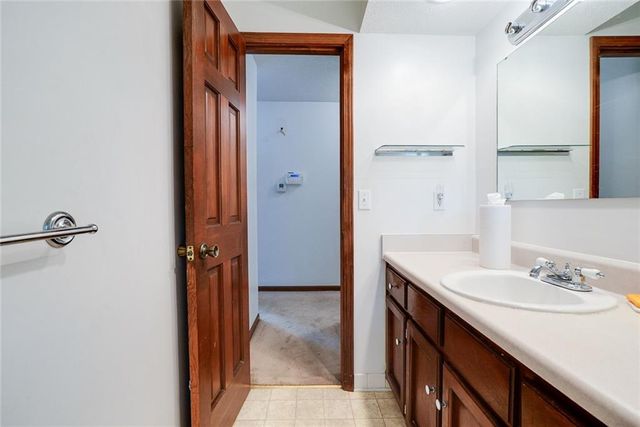 1104 SW MIC-O-SAY Drive, Blue Springs, MO 64015