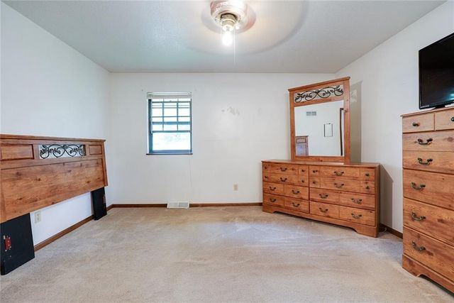 1104 SW MIC-O-SAY Drive, Blue Springs, MO 64015