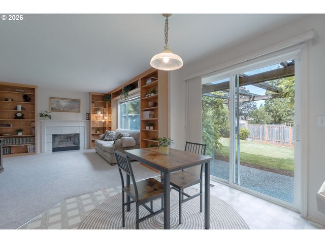 2731 KNOX RIDGE Ter, Forest Grove, OR 97116